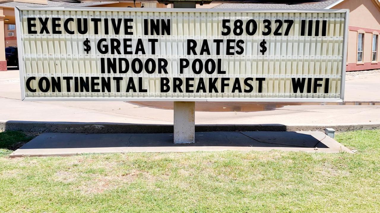 Executive Inn Alva Exterior photo