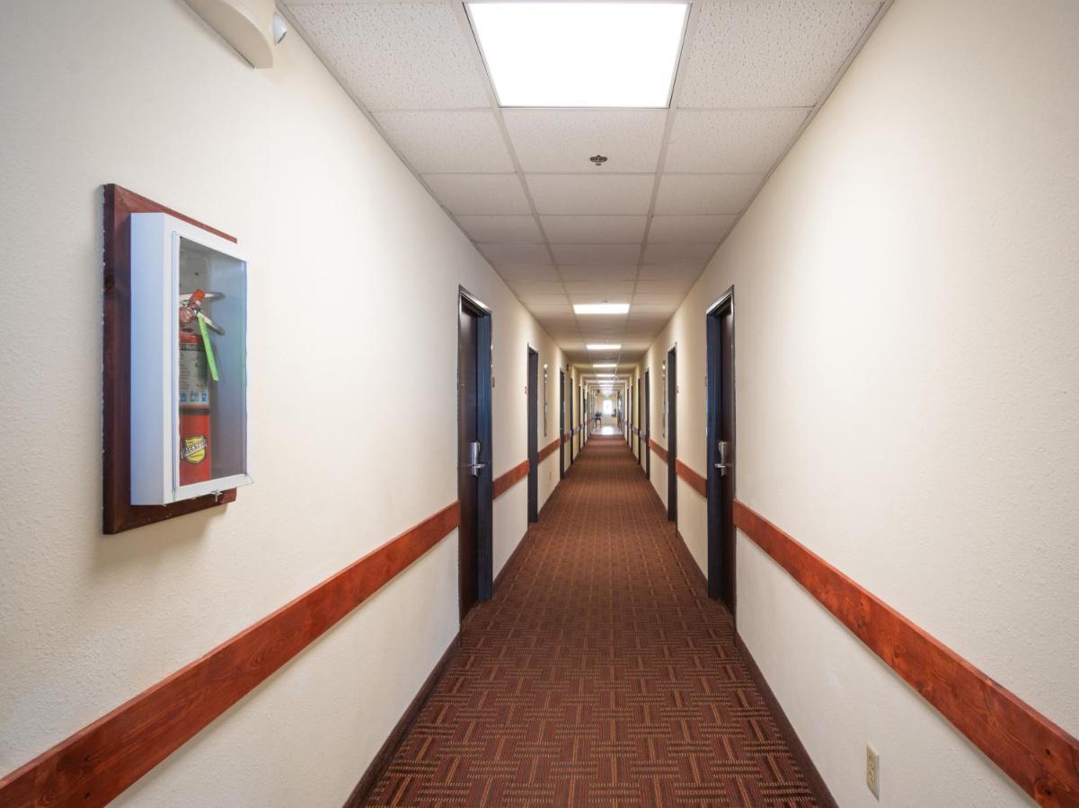 Executive Inn Alva Exterior photo