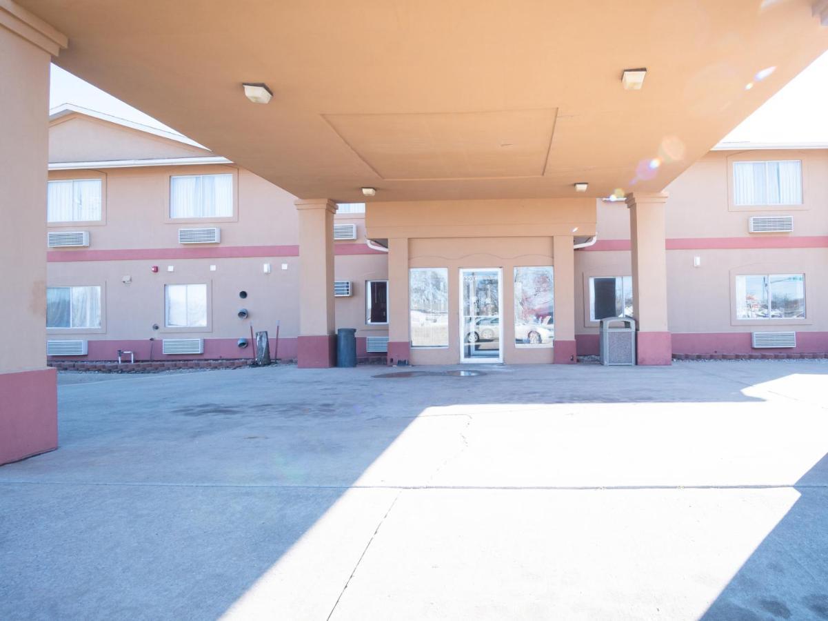 Executive Inn Alva Exterior photo